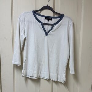 Jones New York White Long Sleeve Top with Blue Trim